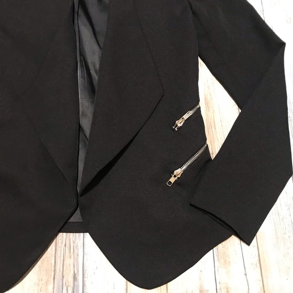❗️Black FATE Blazer Size Small - Picture 2 of 4